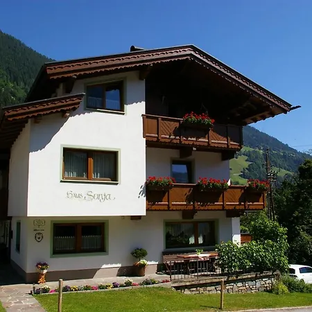 Haus Sonja *